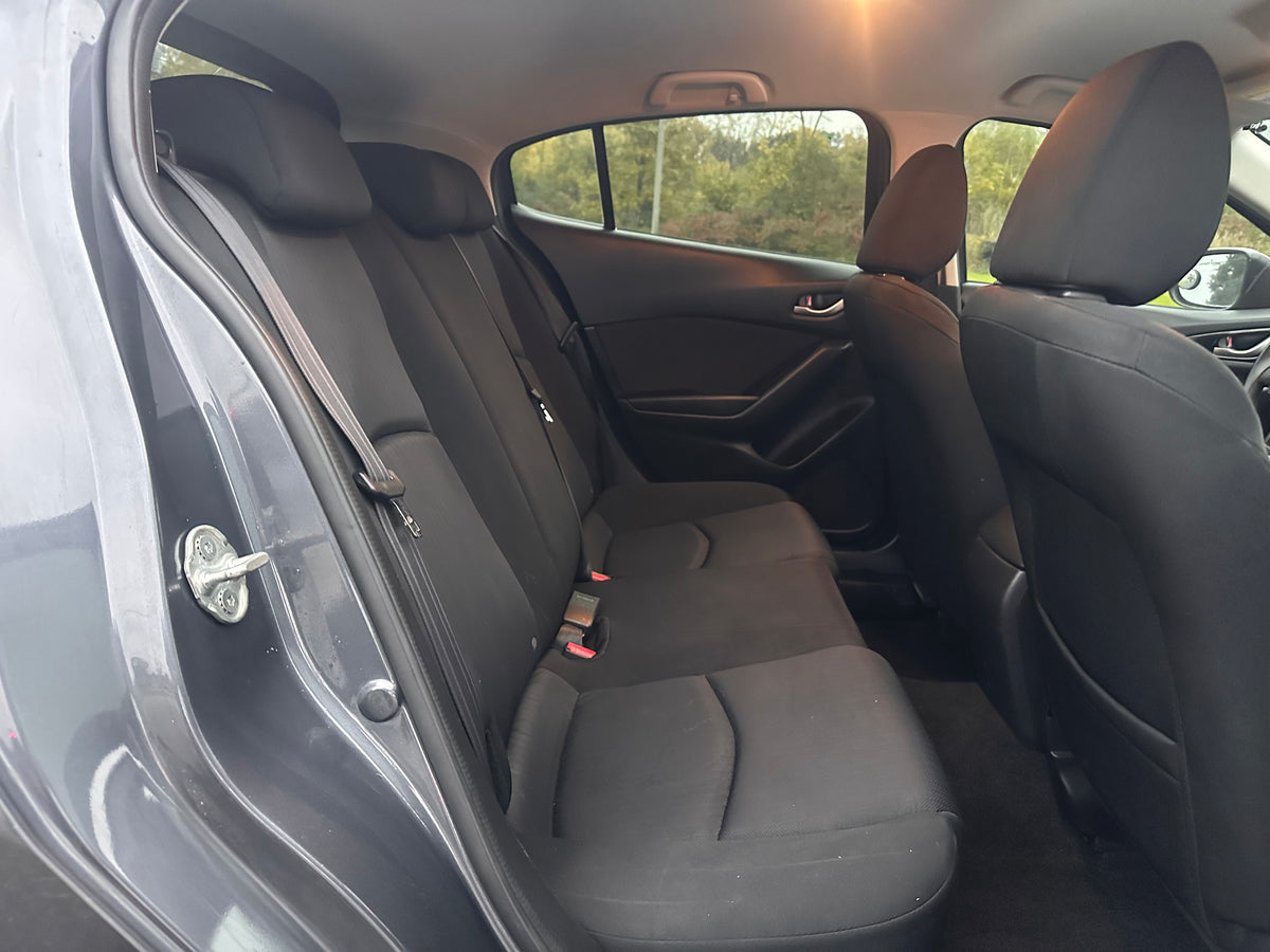 2016 Mazda MAZDA3 i Sport - Photo 22