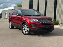 Load image into Gallery viewer, 2016 Ford Explorer XLT