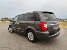 Load image into Gallery viewer, 2015 Chrysler Town and Country Touring L