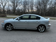 Load image into Gallery viewer, 2004 Mazda Mazda 3S