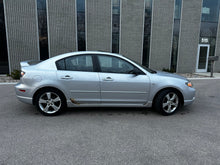 Load image into Gallery viewer, 2004 Mazda Mazda 3S