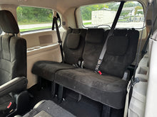 Load image into Gallery viewer, 2013 Dodge Grand Caravan SXT