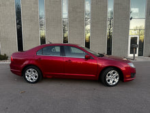 Load image into Gallery viewer, 2011 Ford Fusion SE