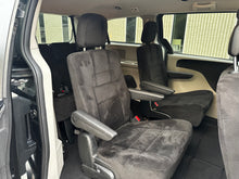 Load image into Gallery viewer, 2013 Dodge Grand Caravan SXT