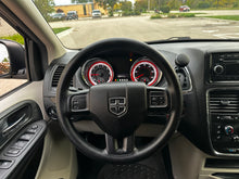 Load image into Gallery viewer, 2013 Dodge Grand Caravan SXT