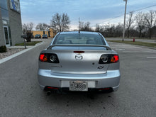 Load image into Gallery viewer, 2004 Mazda Mazda 3S