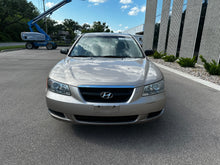 Load image into Gallery viewer, 2008 Hyundai Sonata GLS