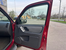 Load image into Gallery viewer, 2007 Ford Escape XLT