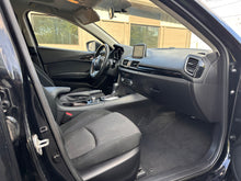 Load image into Gallery viewer, 2014 Mazda Mazda 3i Touring