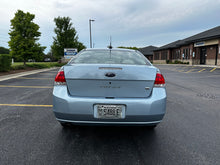 Load image into Gallery viewer, 2009 Ford Focus SE