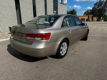 Load image into Gallery viewer, 2008 Hyundai Sonata GLS