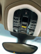 Load image into Gallery viewer, 2016 Porsche Cayenne