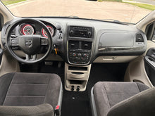Load image into Gallery viewer, 2013 Dodge Grand Caravan SE