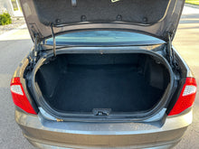 Load image into Gallery viewer, 2010 Ford Fusion SE