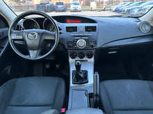 Load image into Gallery viewer, 2011 Mazda Mazda 3i