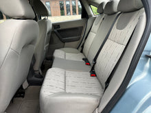 Load image into Gallery viewer, 2009 Ford Focus SE