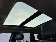 Load image into Gallery viewer, 2011 Jeep Grand Cherokee Overland