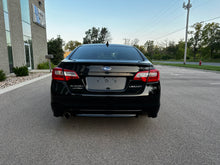 Load image into Gallery viewer, 2016 Subaru Legacy 2.5i Limited