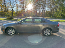 Load image into Gallery viewer, 2010 Ford Fusion SE