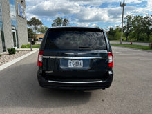 Load image into Gallery viewer, 2013 Chrysler Town and Country Touring L