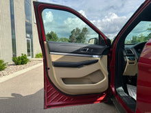 Load image into Gallery viewer, 2016 Ford Explorer XLT