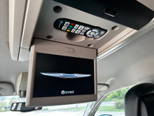 Load image into Gallery viewer, 2013 Chrysler Town and Country Touring L