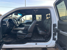 Load image into Gallery viewer, 2017 Ford F-250 Supercab Lariat