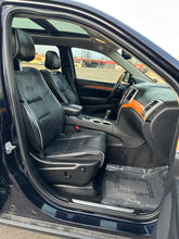 Load image into Gallery viewer, 2011 Jeep Grand Cherokee Overland