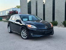 Load image into Gallery viewer, 2012 Mazda Mazda3S Hatchback
