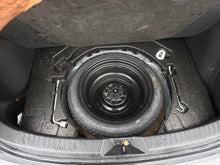 Load image into Gallery viewer, 2016 Mazda Mazda 3i Sport
