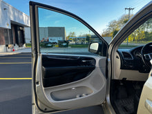 Load image into Gallery viewer, 2012 Chrysler Town and Country Touring