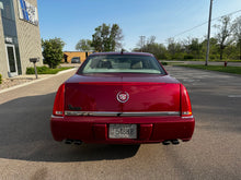 Load image into Gallery viewer, 2008 Cadillac DTS