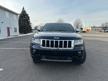 Load image into Gallery viewer, 2011 Jeep Grand Cherokee Overland