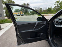 Load image into Gallery viewer, 2011 Mazda Mazda 3i touring