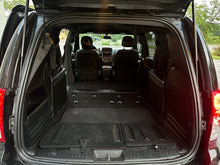 Load image into Gallery viewer, 2015 Dodge Grand Caravan SXT