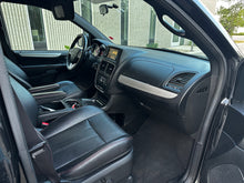 Load image into Gallery viewer, 2014 Dodge Grand Caravan RT