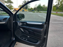 Load image into Gallery viewer, 2014 Dodge Grand Caravan RT