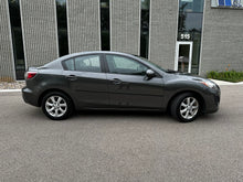 Load image into Gallery viewer, 2011 Mazda Mazda 3i touring