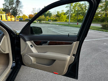 Load image into Gallery viewer, 2014 Mercedes Benz C300 4Matic