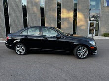 Load image into Gallery viewer, 2014 Mercedes Benz C300 4Matic