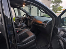 Load image into Gallery viewer, 2015 Dodge Grand Caravan SXT