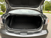 Load image into Gallery viewer, 2011 Mazda Mazda 3i touring