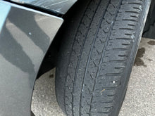 Load image into Gallery viewer, 2011 Ford Escape Limited