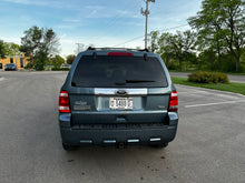 Load image into Gallery viewer, 2011 Ford Escape Limited
