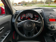Load image into Gallery viewer, 2010 Kia Soul +