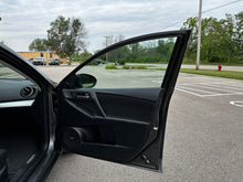 Load image into Gallery viewer, 2011 Mazda Mazda 3i touring