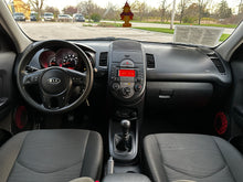 Load image into Gallery viewer, 2010 Kia Soul +