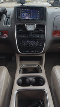 Load and play video in Gallery viewer, 2014 Chrysler Town and Country Touring L

