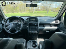 Load image into Gallery viewer, 2003 Honda Cr-V