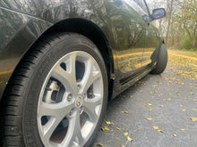 Load image into Gallery viewer, 2007 Mazda Mazda3S Grand Touring Hatchback